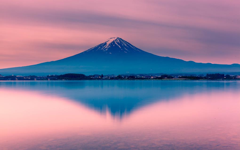 日本留学桌面背景