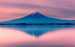 日本留学桌面背景